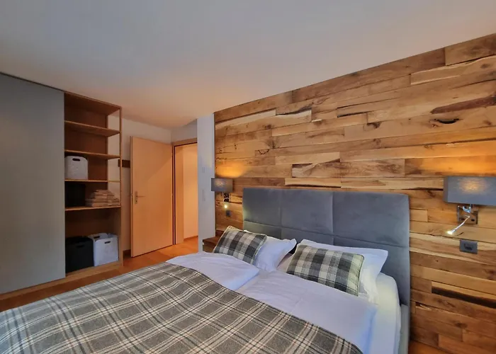 Luxury Romaine 1st Floor Lägenhet