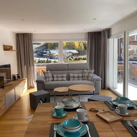 Luxury Romaine 1st Floor Apartmán